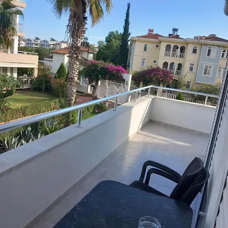 Confortable Avec Piscine Et Wifi *
